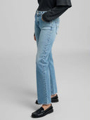 AKEME LIGHT BLUE JEANS