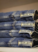 Replay straight fit M9Z1