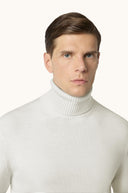 PURE WOOL TURTLNECK